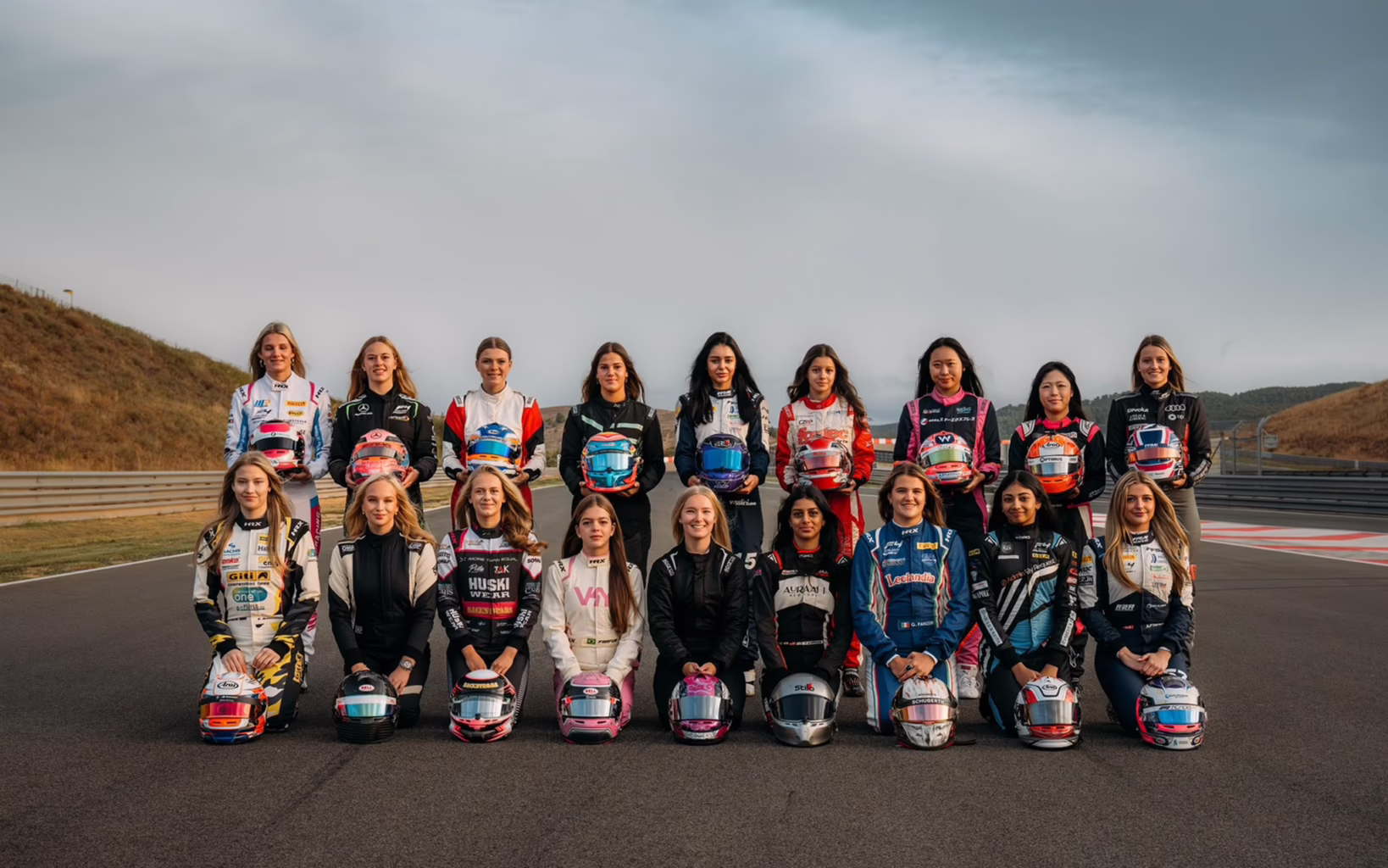Aspiring Singapore F1 driver Kareen Kaur with her F1 Academy teammates