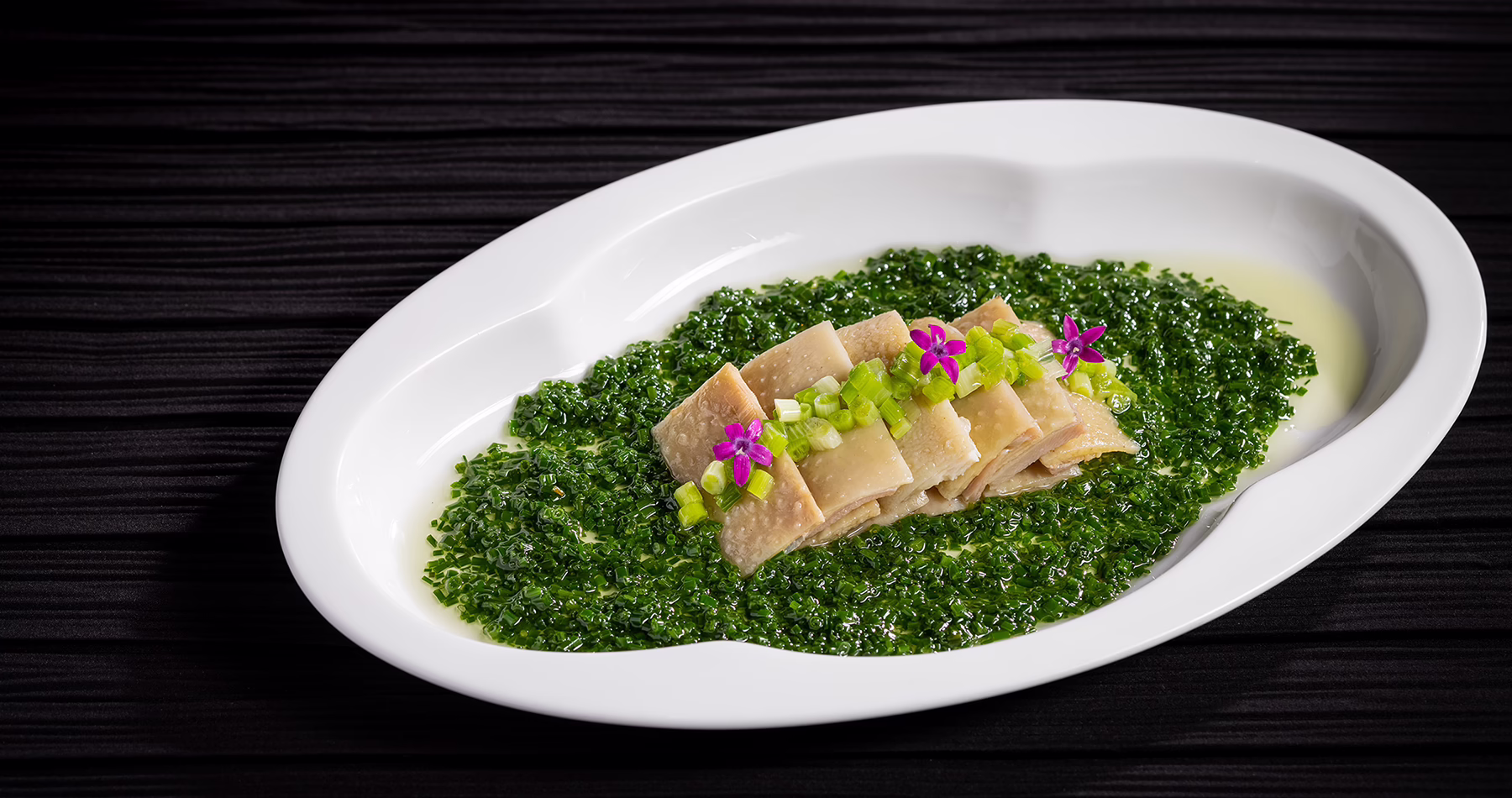 Chongming chicken with chive at 500 Wei Hai Road in Alila Shanghai